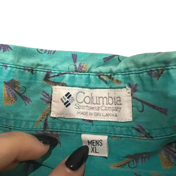 Columbia Men's XL Turquoise Floral Bird Pattern Short Sleeve Button-Up‎ Shirt - Picture 2 of 3